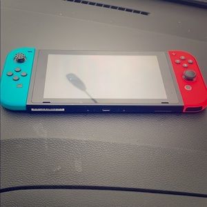 I’m selling my netendo switch